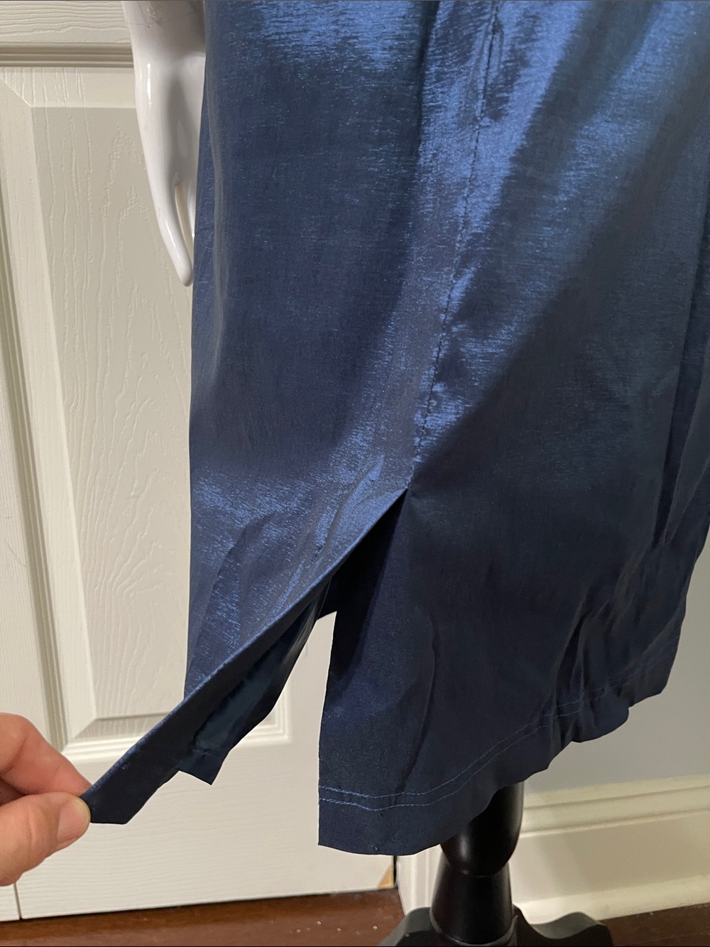 Adrianna Papell Blue Shimmer Sheath Cocktail Dress Ruched Split Neck. #0349 - Picture 12 of 15